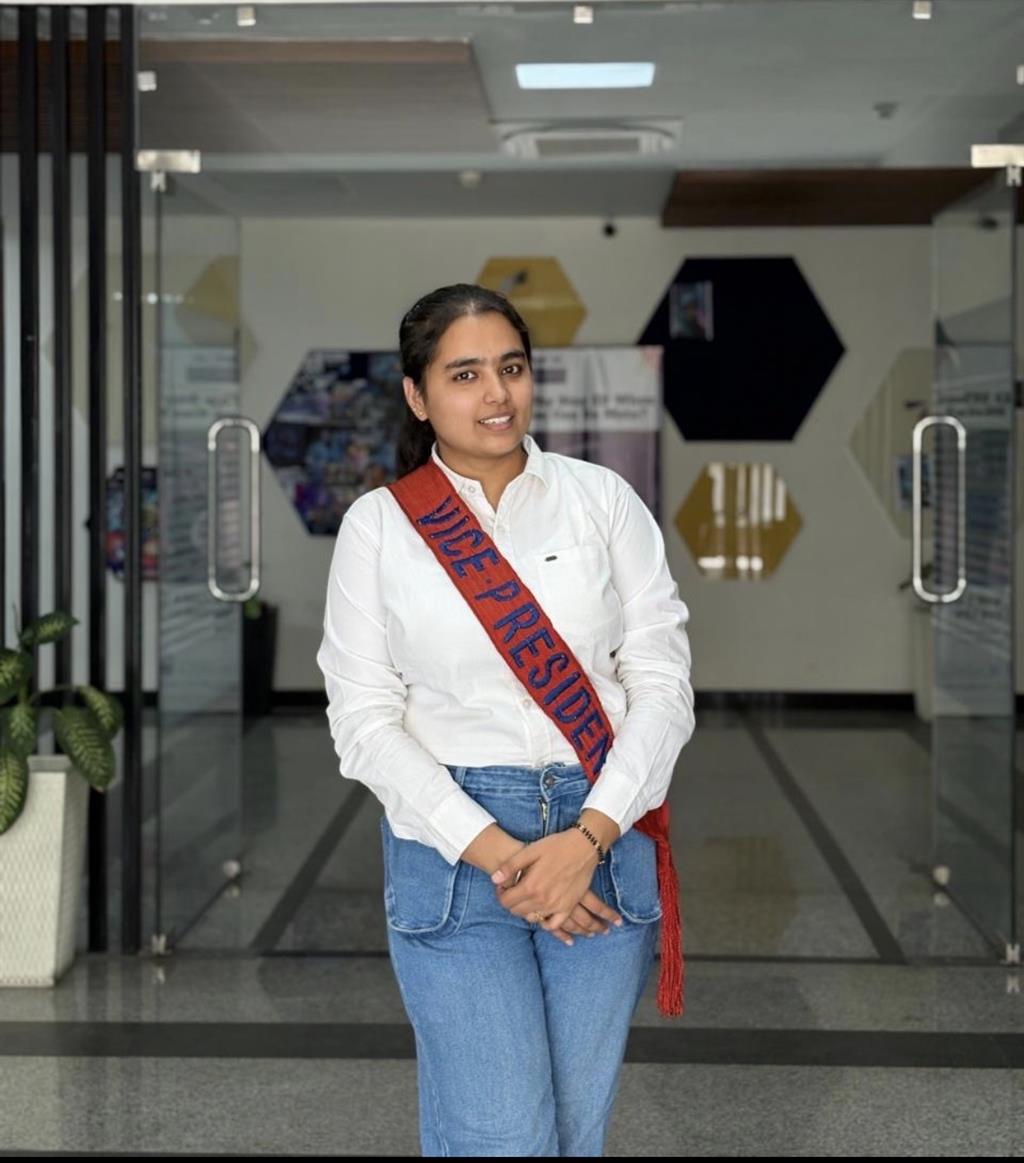 Ms. Apneet Kaur